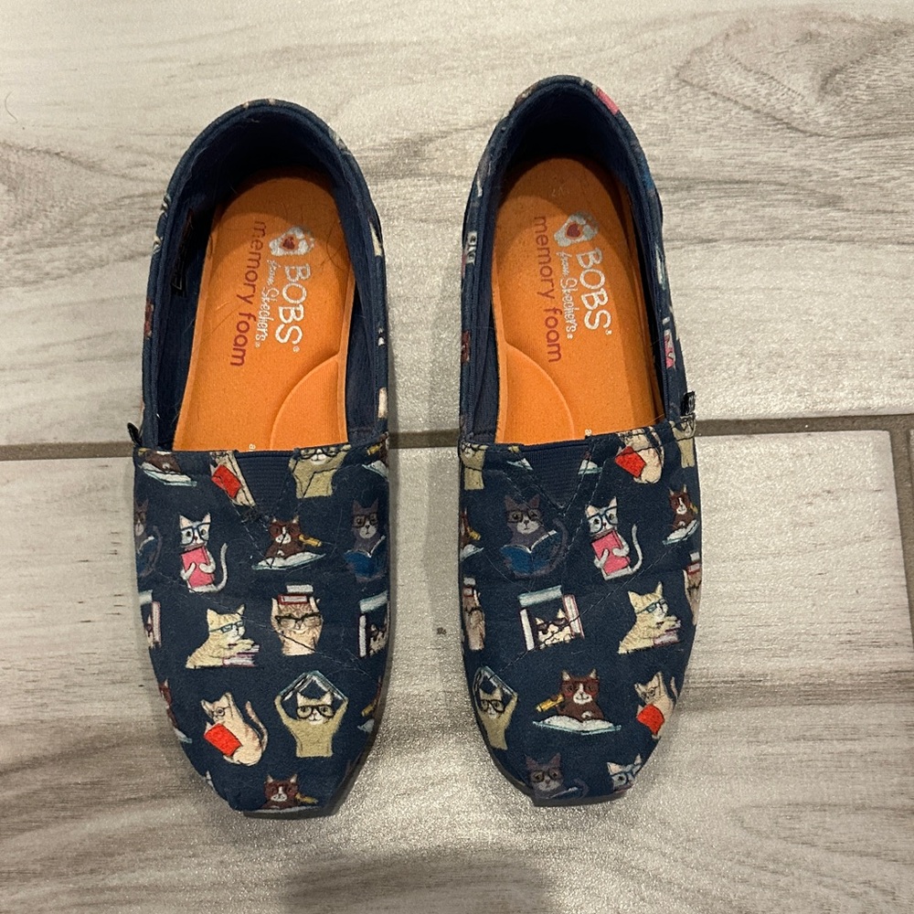 Skechers BOBS Women’s Blue Cat Pattern Shoe